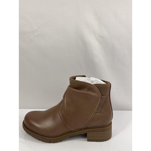 Clarks Shoes - Clarks Boots Womens Size 8W Brown Leather Hearth Sofia Ankle Zip Booties Comfort